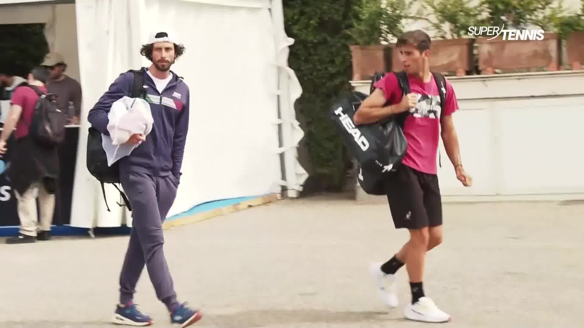 977BF22D-4070-4C03-ADF1-9C892BF2A308